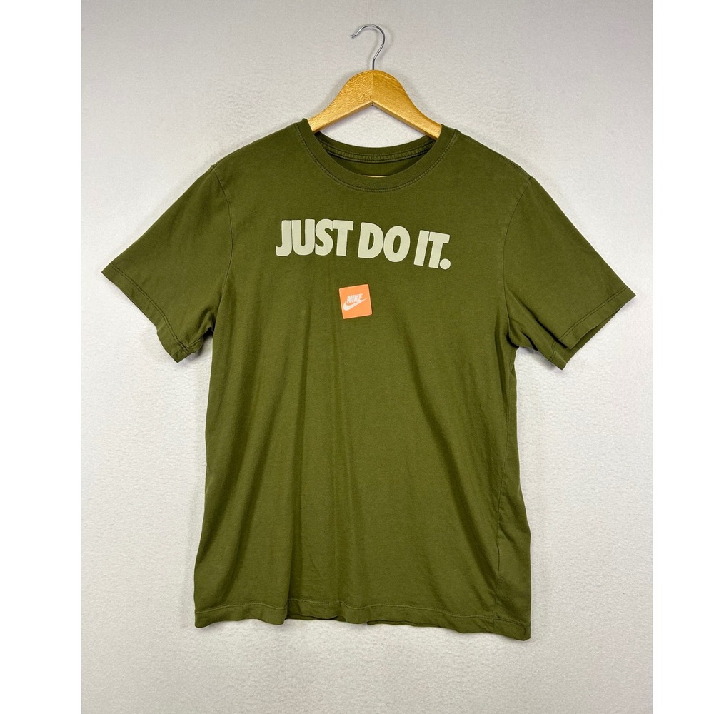 Gorpcore Nike Mens Size M Olive Green Just Do It Graphic Short Sleeve T-Shirt